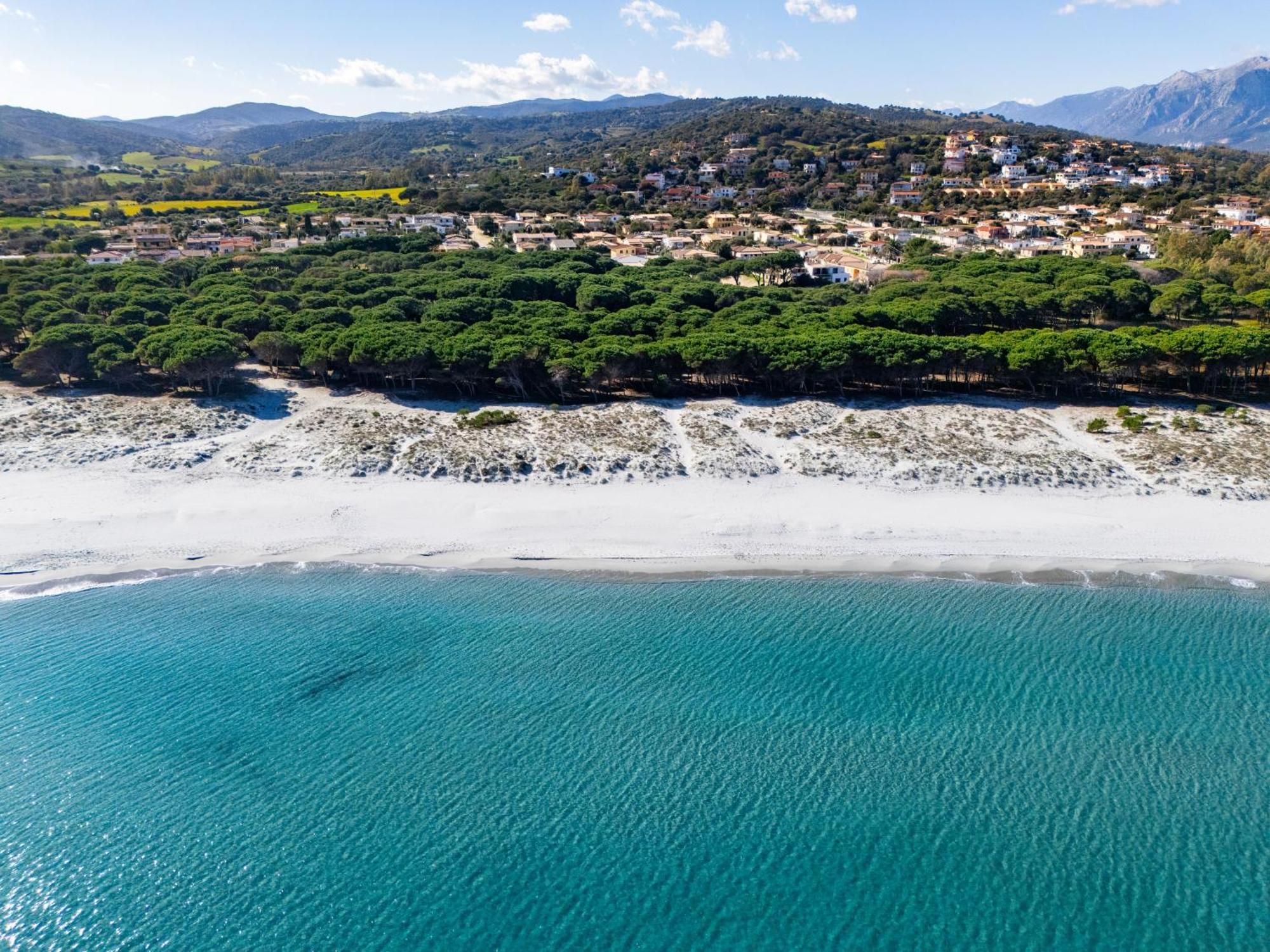 Corona'S Apartment- Fronte Spiaggia Ла-Калетта Экстерьер фото